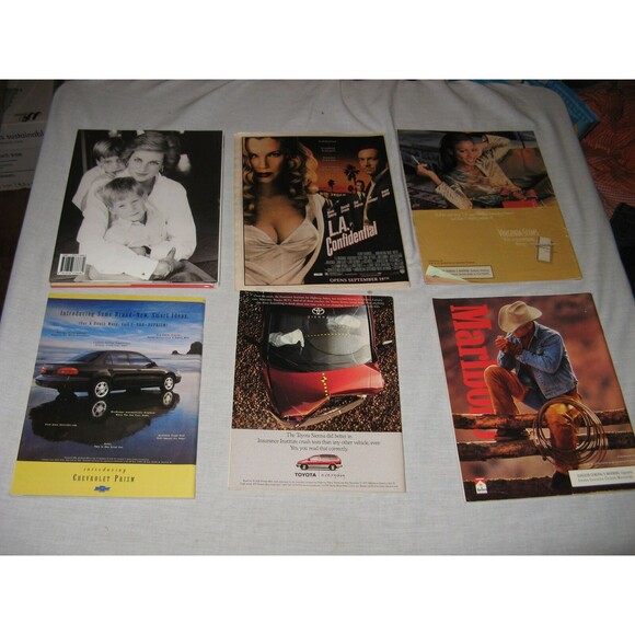 Lot of 9 Different Princess Di Diana Publications Book & Magazines 1997-1999 - Picture 2 of 4